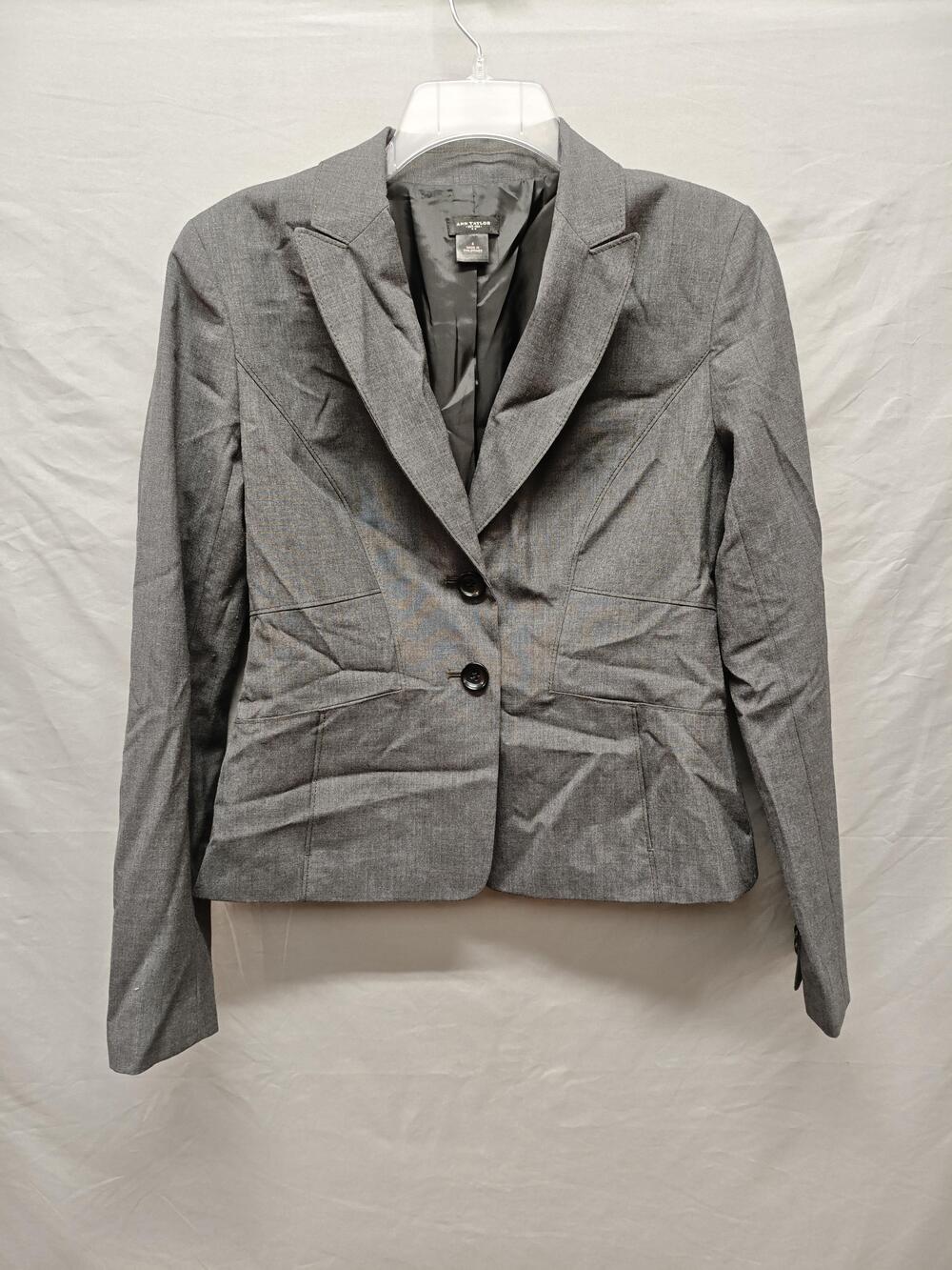 Ann Taylor Skirt Suit Womens Size 4 Blazer 6 Gray Two Piece Career Set
